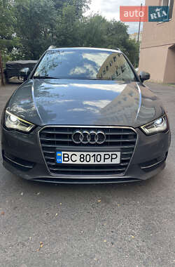 Хетчбек Audi A3 2016 в Львові