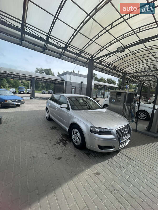 Хэтчбек Audi A3 2005 в Ровно