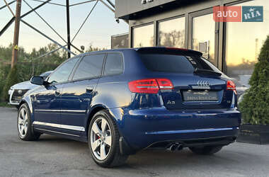 Хэтчбек Audi A3 2012 в 