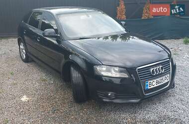 Хэтчбек Audi A3 2009 в 