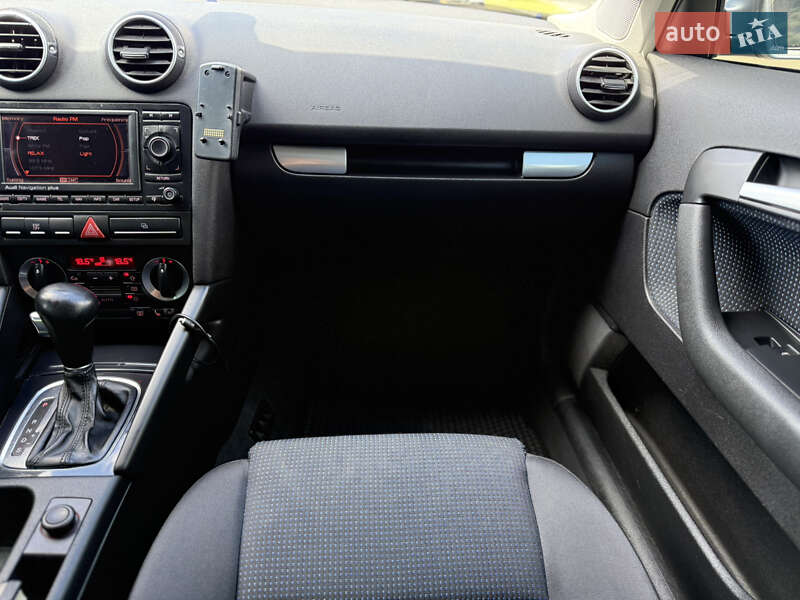 Хэтчбек Audi A3 2005 в Ровно