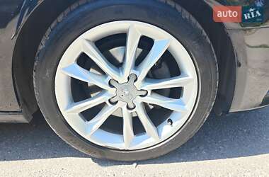 Хэтчбек Audi A3 2015 в 