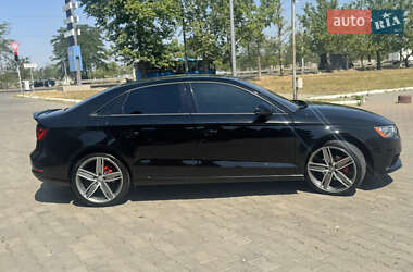 Седан Audi A3 2014 в 