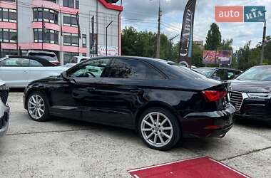 Седан Audi A3 2015 в 