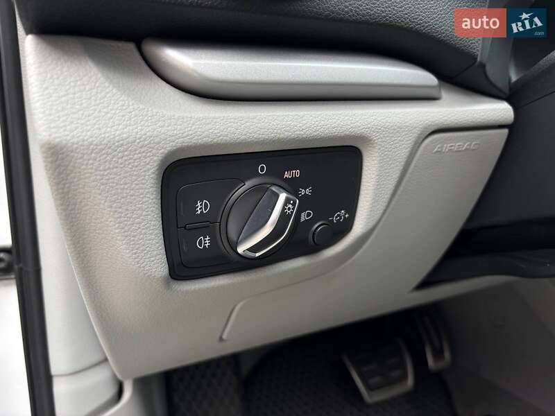 Седан Audi A3 2015 в Киеве