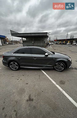 Седан Audi A3 2017 в 