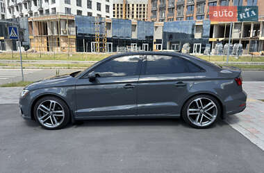 Седан Audi A3 2019 в 