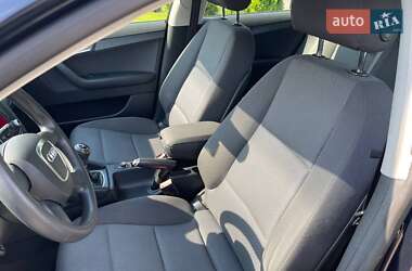 Хэтчбек Audi A3 2010 в 