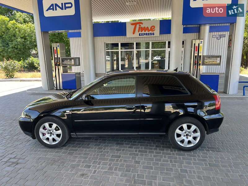 Хэтчбек Audi A3 2003 в Николаеве