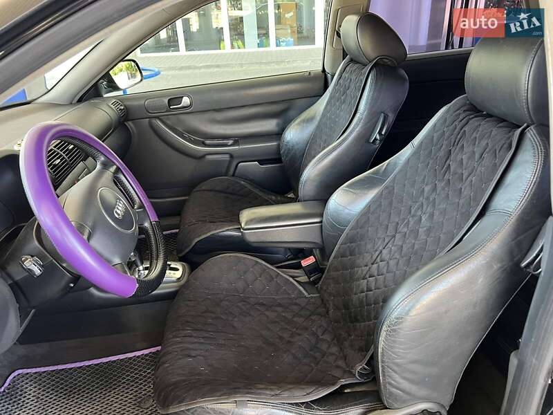 Хэтчбек Audi A3 2003 в Николаеве