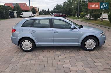 Хэтчбек Audi A3 2006 в 