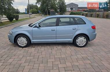 Хэтчбек Audi A3 2006 в 