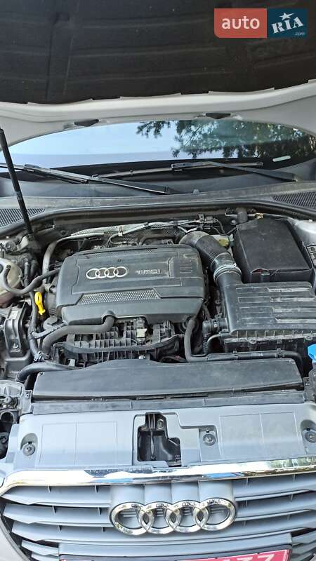 Седан Audi A3 2014 в Львове