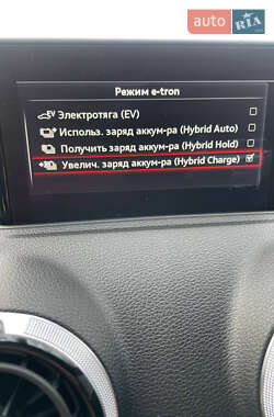 Хэтчбек Audi A3 2016 в 