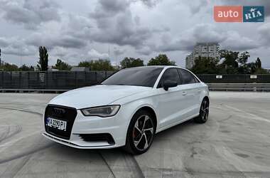 Седан Audi A3 2015 в Києві