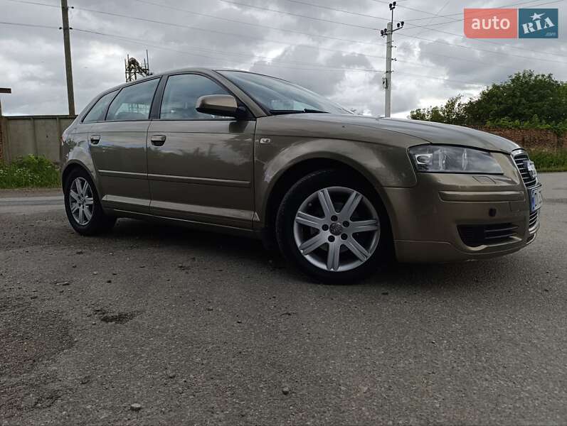 Хэтчбек Audi A3 2006 в Теребовле