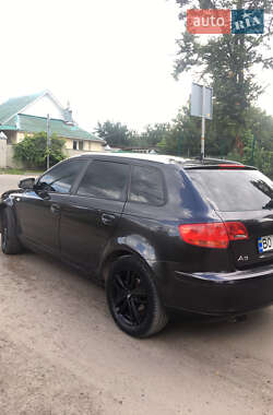 Хэтчбек Audi A3 2005 в 