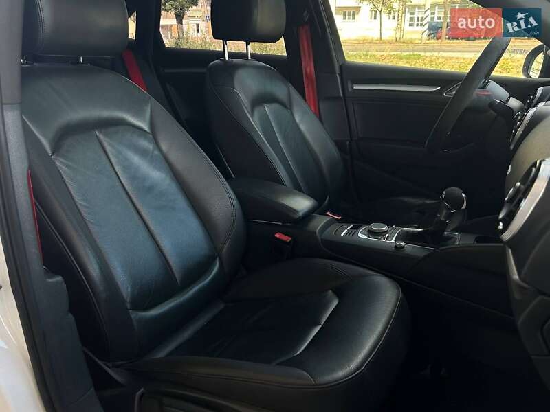 Хетчбек Audi A3 2016 в Миколаєві