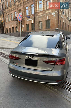 Седан Audi A3 2017 в 