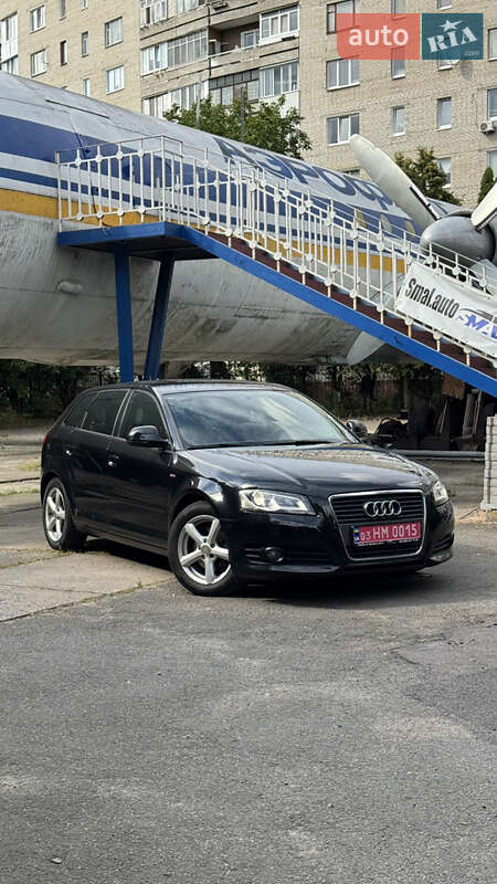 Хэтчбек Audi A3 2008 в 