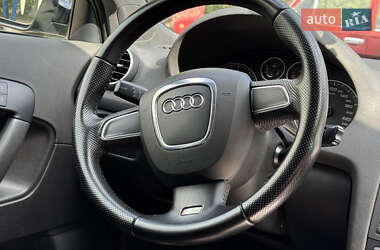 Хэтчбек Audi A3 2008 в 