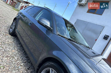Хэтчбек Audi A3 2009 в 