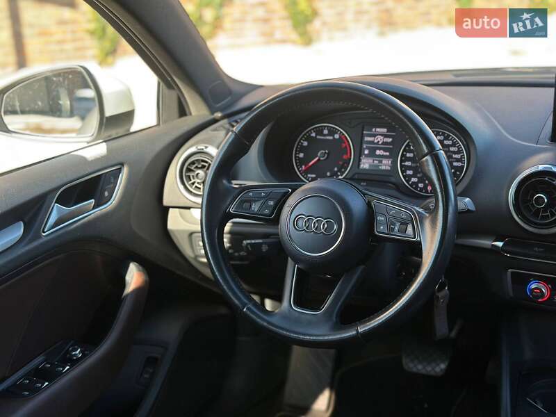 Седан Audi A3 2017 в Одесі