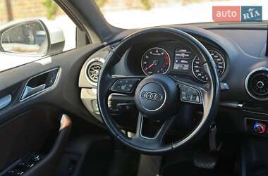Седан Audi A3 2017 в 
