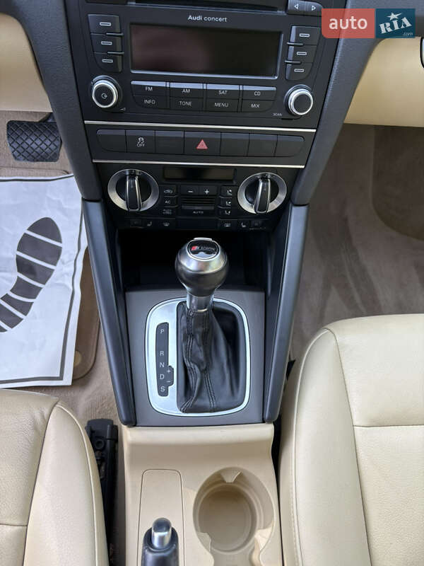Хэтчбек Audi A3 2012 в Лановцах