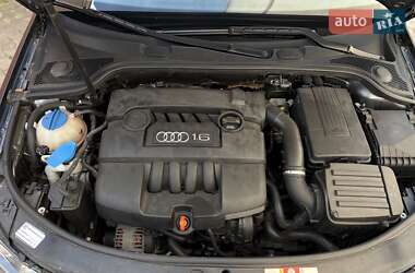 Хэтчбек Audi A3 2006 в 
