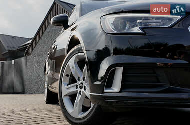 Седан Audi A3 2016 в 