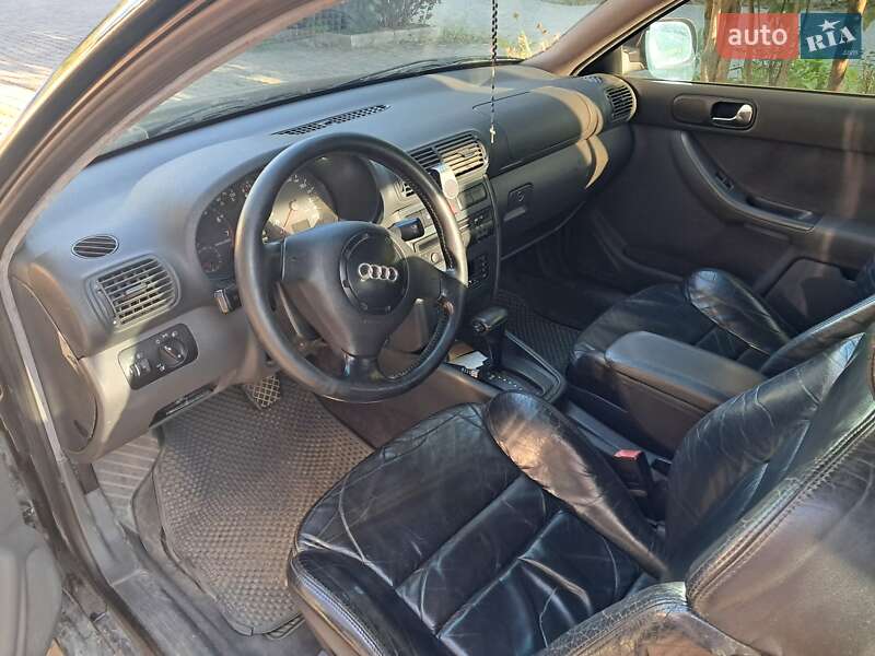 Хэтчбек Audi A3 1997 в Каменец-Подольском