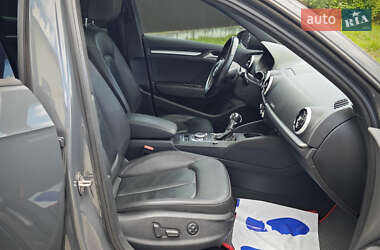Хэтчбек Audi A3 2017 в 