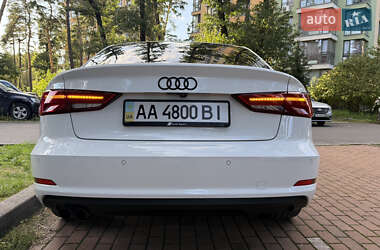 Седан Audi A3 2016 в 