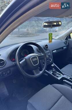 Хэтчбек Audi A3 2007 в 