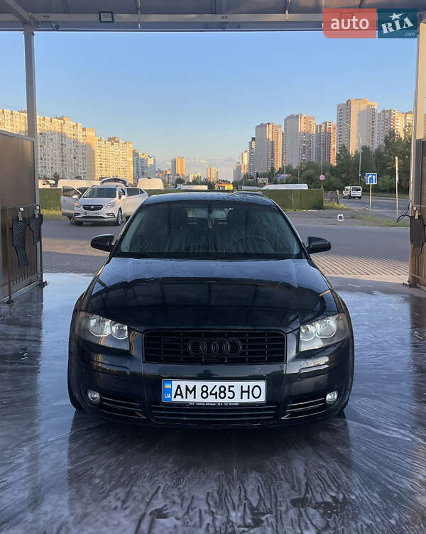 Хэтчбек Audi A3 2003 в Киеве