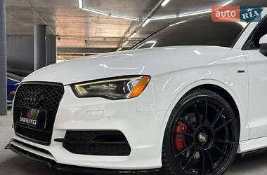 Седан Audi A3 2016 в 