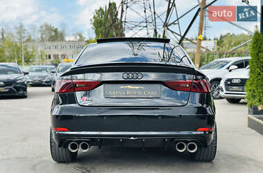 Седан Audi A3 2015 в 