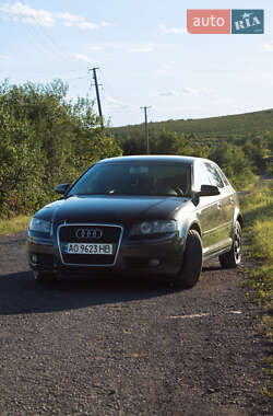 Хетчбек Audi A3 2005 в Ужгороді