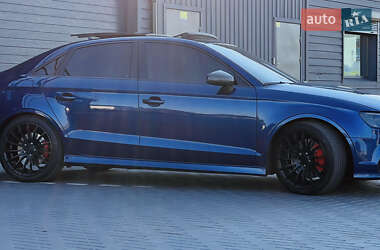 Седан Audi A3 2015 в 
