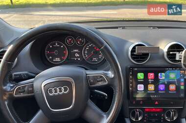 Хетчбек Audi A3 2012 в 