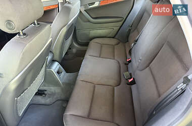 Хэтчбек Audi A3 2004 в 