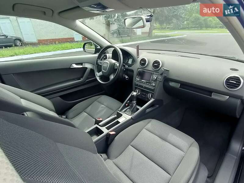 Хэтчбек Audi A3 2010 в Ивано-Франковске