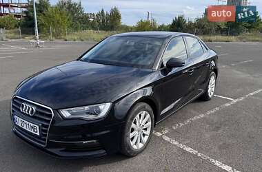 Седан Audi A3 2015 в Киеве