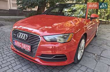 Хэтчбек Audi A3 2015 в Каменец-Подольском