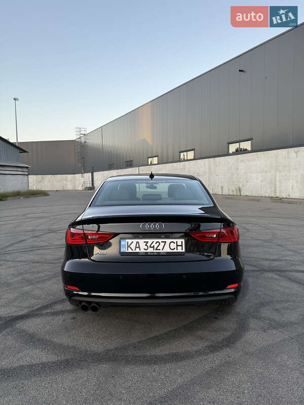 Седан Audi A3 2015 в Києві