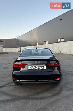Седан Audi A3 2015 в 