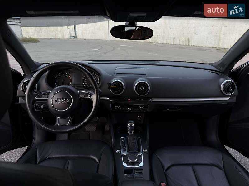 Седан Audi A3 2015 в Києві