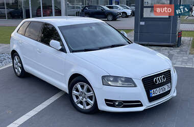 Хэтчбек Audi A3 2011 в Мукачево