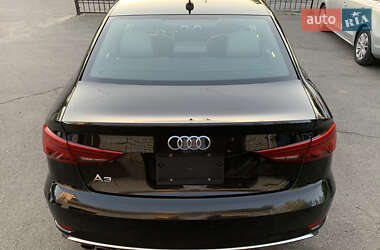 Седан Audi A3 2017 в 